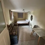 Red Rock & Sea House בית נופש *