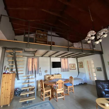 Vakantiehuis Red Rock & Sea House *