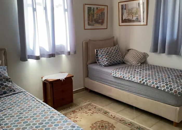 Red Rock & Sea House Casa de Férias *