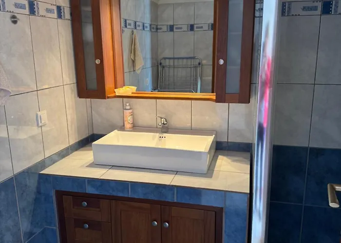 Red Rock & Sea House Casa de Férias Leonídion